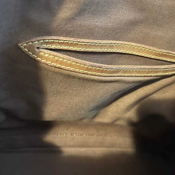 Authentic Louis Vuitton Alma PM BA0995 - Picture 5 of 16